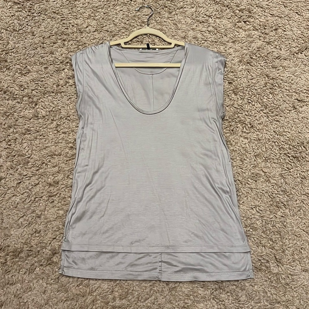 Halston Heritage Light Gray Sleeveless Scoop Neck Tank